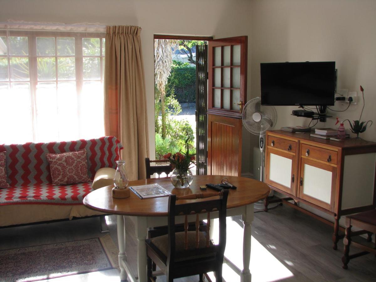 Kaiser'S B&B Grahamstown Exterior photo